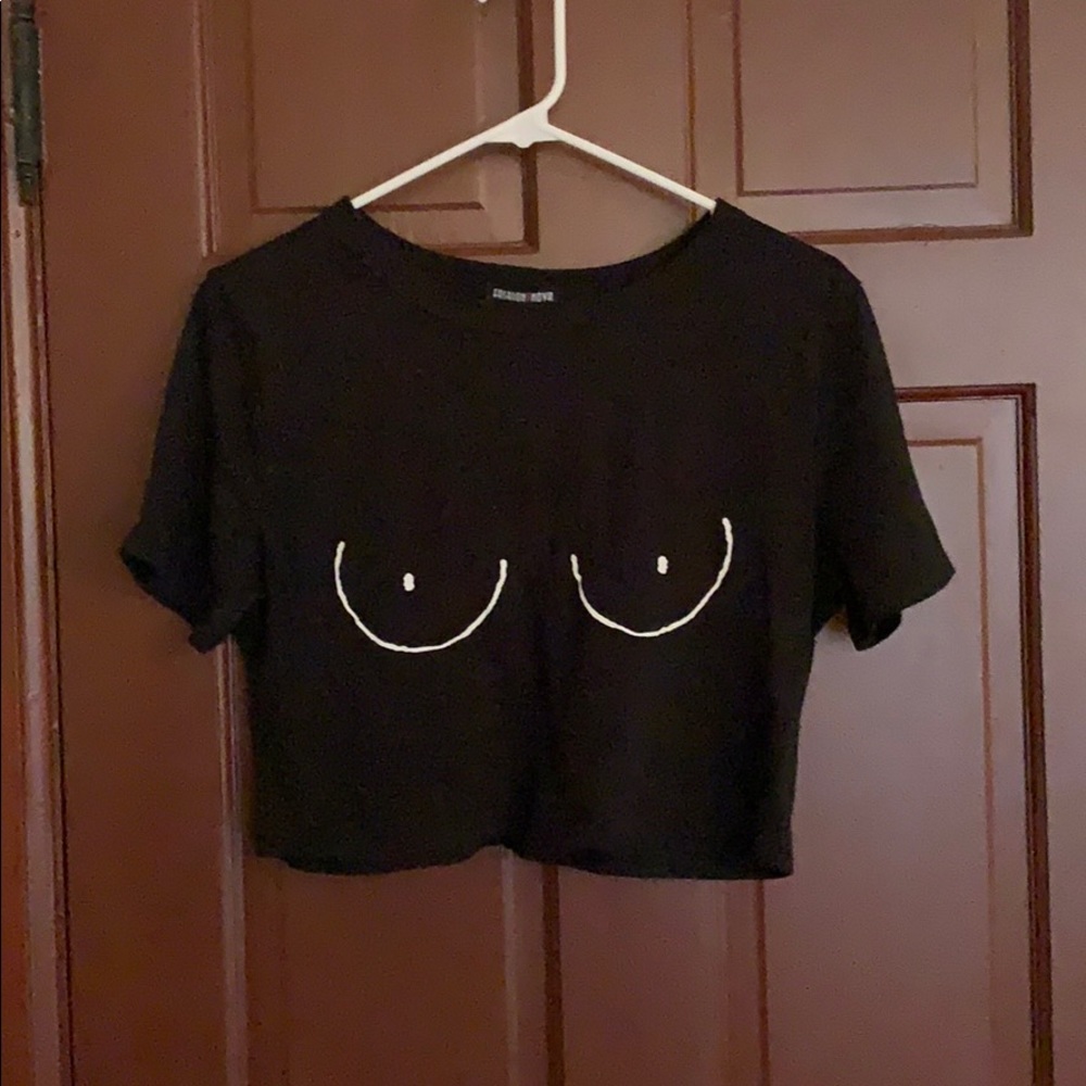 Cropped boobie shirt